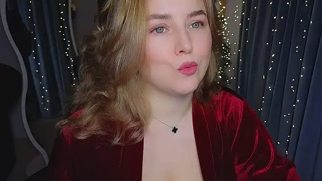 Snapshot of Mira_Mermayd chatting on January 14, 2026, 8:31 am Mira Mermayd online show from January 14, 2026, 8:31 am