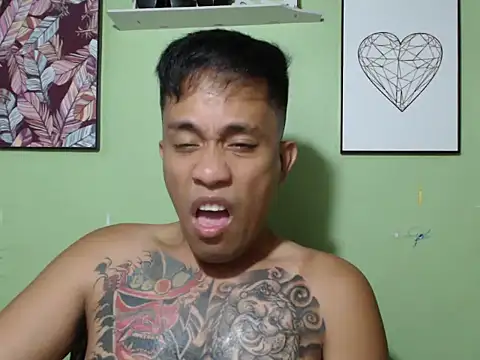 Thyler08 online show from November 16, 2025, 1:06 pm