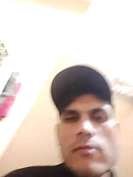 Snapshot of alex78265 chatting on October 7, 2025, 11:35 pm alex78265 online show from October 7, 2025, 11:35 pm