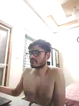 Snapshot of alex78265 chatting on June 4, 2026, 11:27 am alex78265 online show from June 4, 2026, 11:27 am