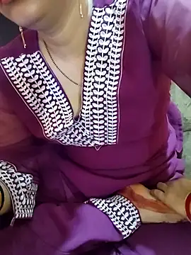 Diya 143 online show from April 13, 2026, 6:02 pm