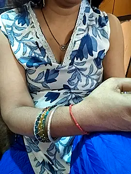 Snapshot of Diya_143 chatting on April 24, 2026, 4:59 am Diya 143 online show from April 24, 2026, 4:59 am
