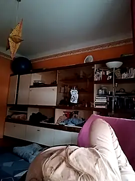 Snapshot of Dettybitch40 chatting on October 30, 2025, 8:05 am Dettybitch40 online show from October 30, 2025, 8:05 am