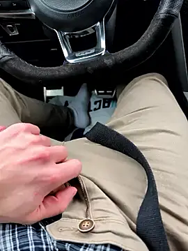 jungerbummser23 online show from January 12, 2026, 1:49 pm