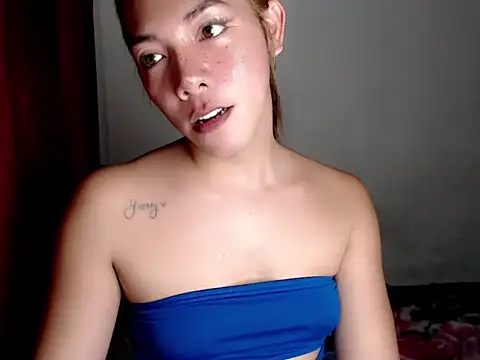 Snapshot of perly_169 chatting on May 6, 2026, 5:25 am perly 169 online show from May 6, 2026, 5:25 am