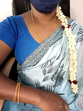 Tamil-hotwife online show from November 12, 2025, 8:19 pm