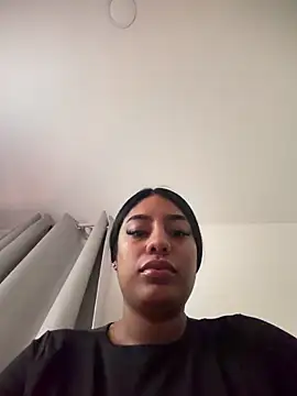 Sara mocca  online show from February 21, 2026, 1:50 am