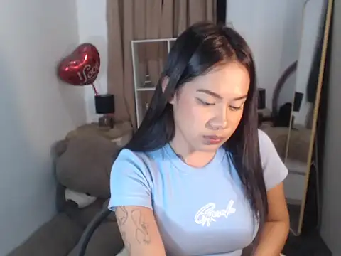 FrancineGarcia online show from June 28, 2026, 11:38 am