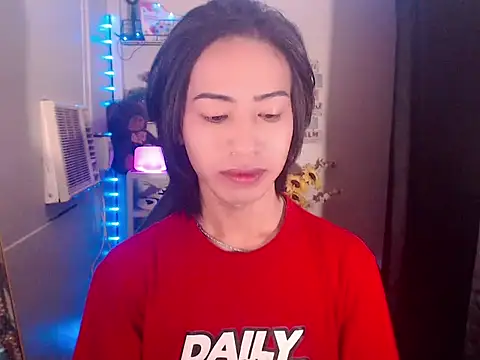 Snapshot of Lemonadexxx chatting on February 19, 2026, 10:11 am Lemonadexxx online show from February 19, 2026, 10:11 am