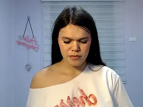 Snapshot of Miss_Ivanawolf chatting on May 10, 2026, 1:16 pm Miss Ivanawolf online show from May 10, 2026, 1:16 pm