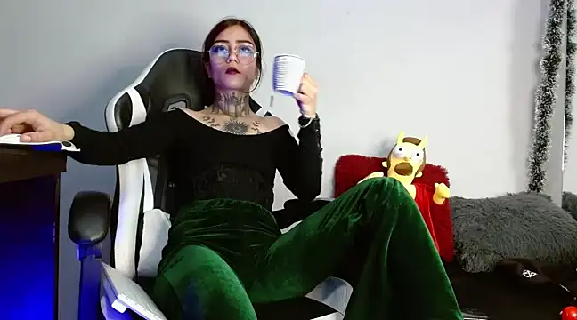 Ardat Lili69 online show from December 19, 2024, 12:45 pm