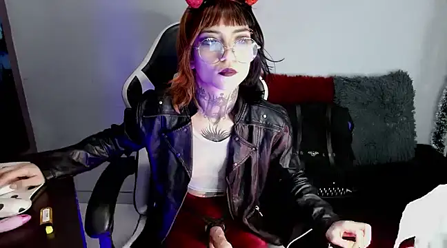 Ardat Lili69 online show from February 5, 2025, 4:25 pm