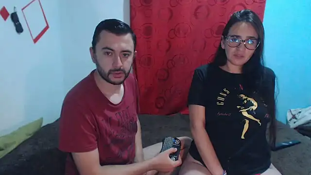 Snapshot of party2col chatting on December 21, 2024, 2:52 am party2col online show from December 21, 2024, 2:52 am