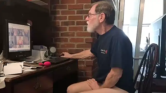 CDforU online show from January 6, 2026, 3:27 pm