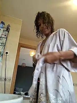 Goldenlace online show from January 27, 2025, 10:16 am