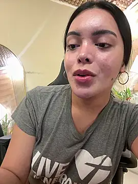 HotstuffCherrySummer online show from January 11, 2026, 8:30 am