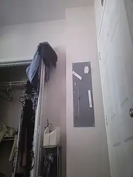 Snapshot of PartyAnimalfreak chatting on September 12, 2025, 7:47 pm PartyAnimalfreak online show from September 12, 2025, 7:47 pm