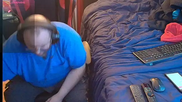 lefty15242 online show from March 13, 2026, 3:35 am