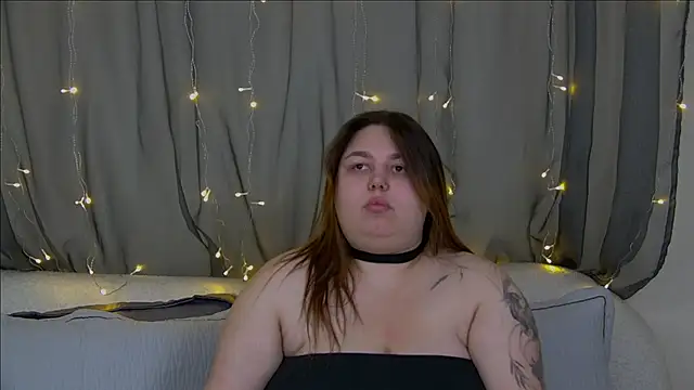 LillianKim online show from October 30, 2025, 6:30 pm