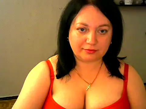 AmanaGi online show from March 11, 2025, 4:51 pm