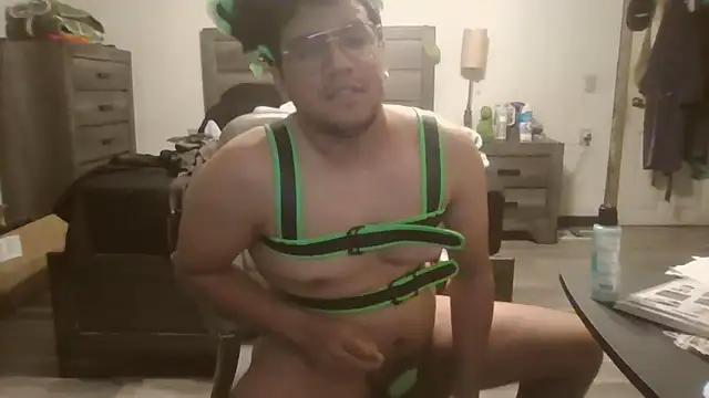 bttm geek000 online show from December 20, 2025, 4:08 am