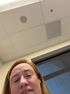 cinnatitties online show from December 16, 2025, 3:50 pm