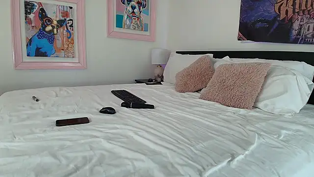 xxxvibesxo online show from September 29, 2025, 10:31 am