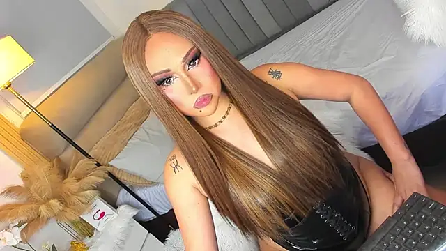 yourbabygoddess online show from October 9, 2025, 11:08 am