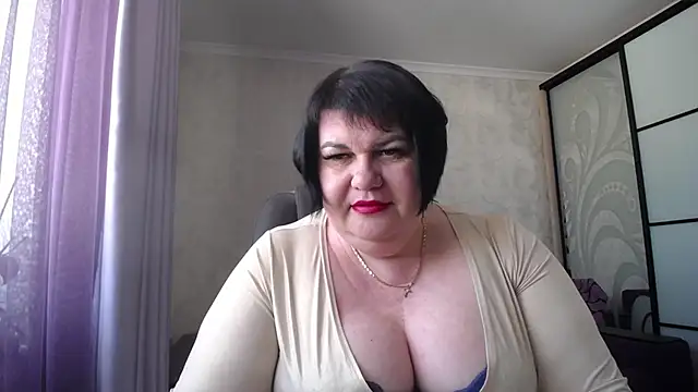 JuicyLady Di online show from February 17, 2025, 9:24 am