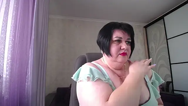 JuicyLady Di online show from March 3, 2025, 11:55 am