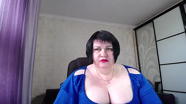 JuicyLady Di online show from September 29, 2025, 5:01 am