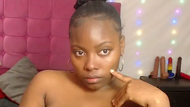 Snapshot of agatha_prime chatting on February 26, 2025, 12:05 am agatha prime online show from February 26, 2025, 12:05 am
