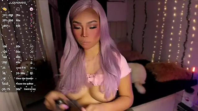 Snapshot of venusangelicxx chatting on December 16, 2025, 6:24 pm venusangelicxx online show from December 16, 2025, 6:24 pm