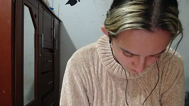 Snapshot of DeepAnal07 chatting on February 8, 2026, 4:16 am DeepAnal07 online show from February 8, 2026, 4:16 am