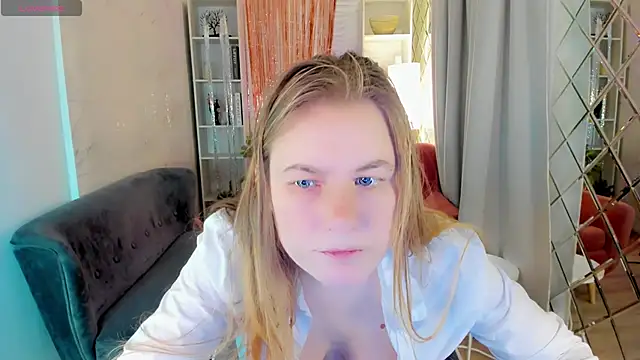 JadeSoft online show from December 21, 2025, 1:29 pm