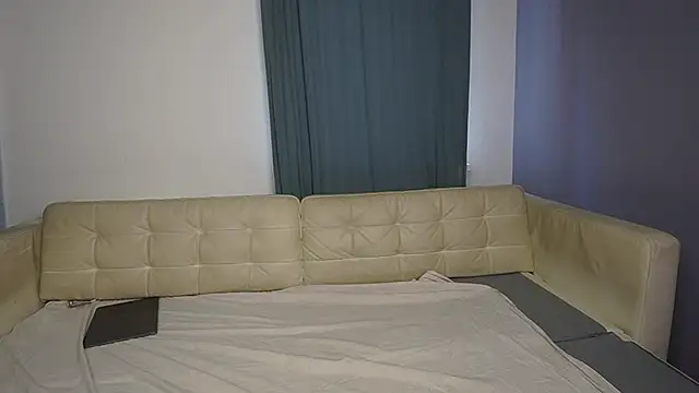 Just alice online show from September 19, 2025, 2:29 pm