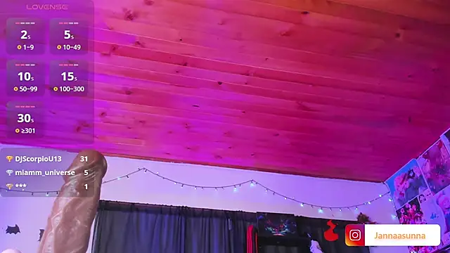 EmmaRusso online show from January 11, 2025, 1:27 am