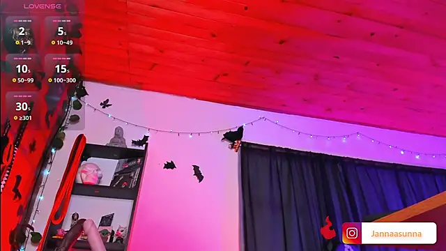 EmmaRusso online show from February 14, 2025, 9:32 pm