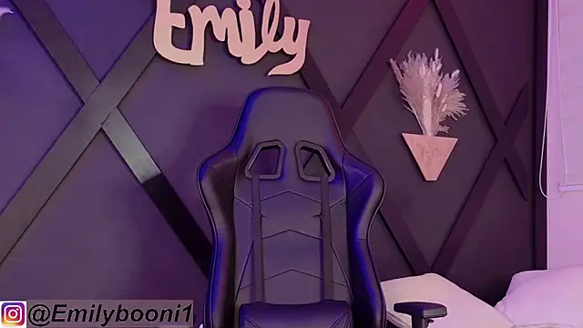 EmilyBoonny1 online show from January 25, 2025, 10:28 pm