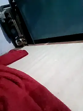 Snapshot of Sinewsex_pussylove chatting on February 18, 2026, 7:54 pm Sinewsex pussylove online show from February 18, 2026, 7:54 pm