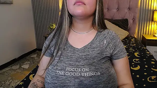 Snapshot of dafne_hss chatting on December 4, 2024, 2:04 pm dafne hss online show from December 4, 2024, 2:04 pm