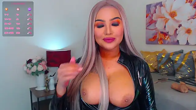 Snapshot of HugeCock_Savanna chatting on September 19, 2025, 11:27 pm HugeCock Savanna online show from September 19, 2025, 11:27 pm