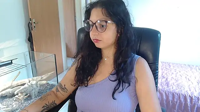 myamillor online show from March 21, 2025, 2:29 pm