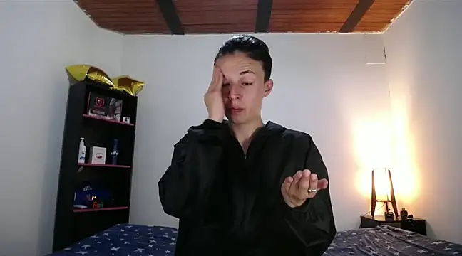 Snapshot of Cocain_Atenea chatting on February 15, 2025, 7:06 pm Cocain Atenea online show from February 15, 2025, 7:06 pm