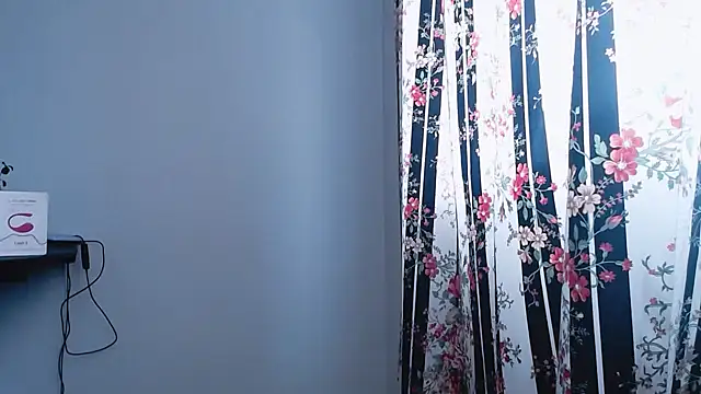 Cocain Atenea online show from November 18, 2025, 7:29 pm