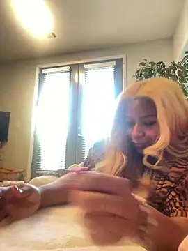 Snapshot of BigFineSelena chatting on January 11, 2025, 6:44 pm BigFineSelena online show from January 11, 2025, 6:44 pm