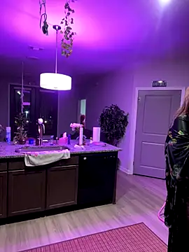 Snapshot of BigFineSelena chatting on December 20, 2025, 10:33 am BigFineSelena online show from December 20, 2025, 10:33 am