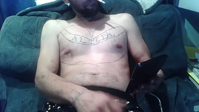 Snapshot of goodick4u28 chatting on February 18, 2026, 5:31 pm goodick4u28 online show from February 18, 2026, 5:31 pm