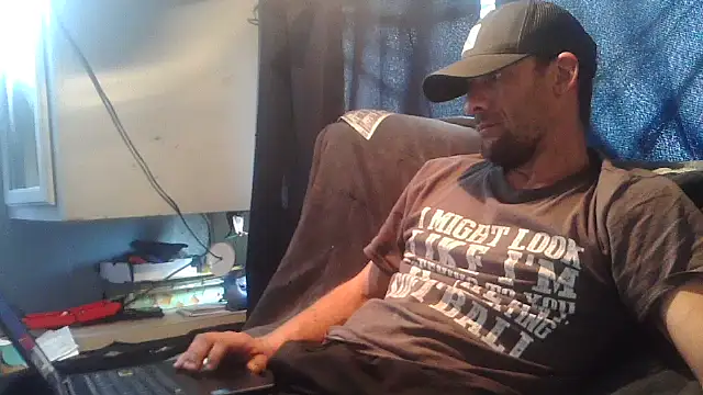 Snapshot of goodick4u28 chatting on February 25, 2026, 4:27 pm goodick4u28 online show from February 25, 2026, 4:27 pm