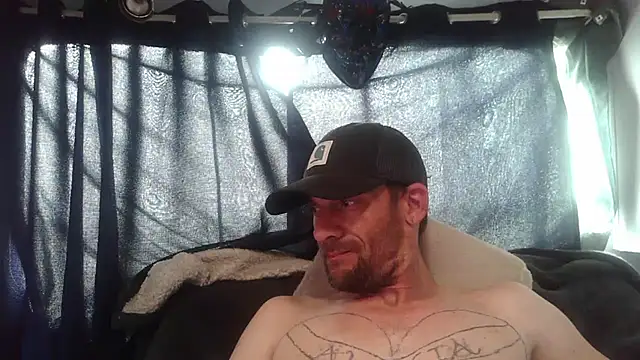 Snapshot of goodick4u28 chatting on March 1, 2026, 9:28 pm goodick4u28 online show from March 1, 2026, 9:28 pm